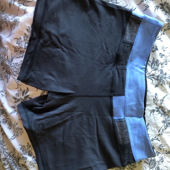 Lulu tight shorts
